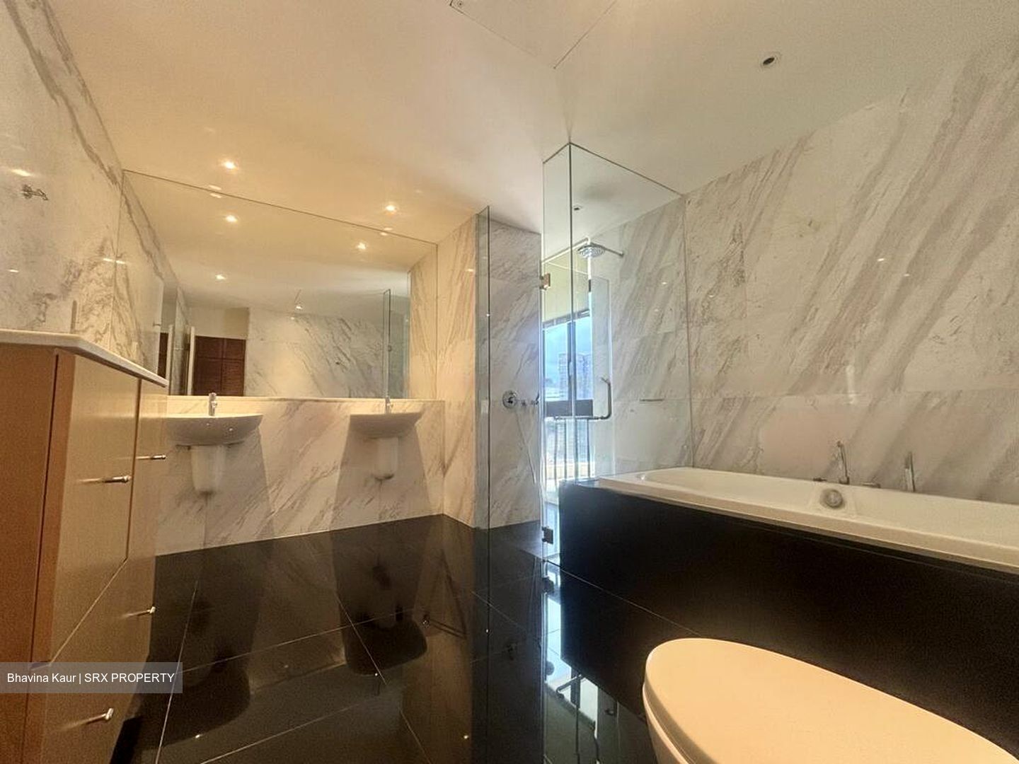 The Colonnade (D10), Condominium #498599771